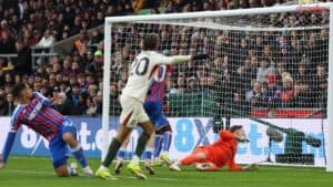 เชลซีบุกชนะพาเลซ 3-1 ขึ้นท็อปโฟร์! “เอสเตเวาโอ” เด่นทั้งยิงทั้งปั้น