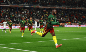 แอฟคอนเดือด! แคเมอรูนเชือดแอฟริกาใต้ 2-1 ลิ่วชนโมร็อกโก + ตูนิเซียปลดโค้ช